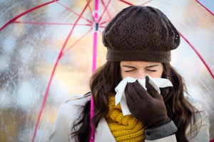 Nach einem Winter voller Erkältungs- und Grippewellen ist das Immunsystem ausgelaugt. Der erste Schritt sollte sein, es zu stärken.